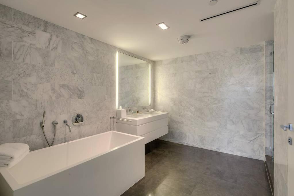 מיאמי ביץ' Luxury Boutique Suite Collins Ave מראה חיצוני תמונה